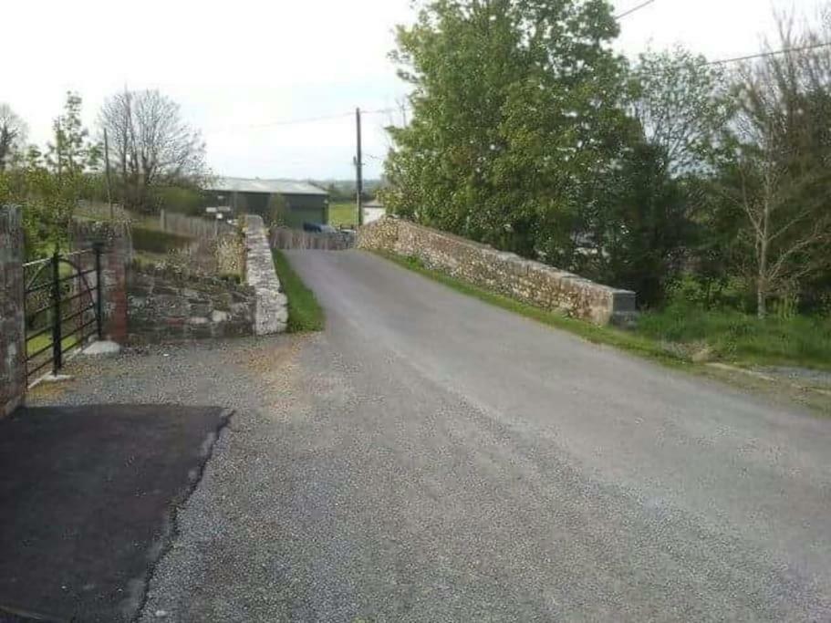 Villa Relaxing Break At Coshel View Foyle Bridge Exterior foto